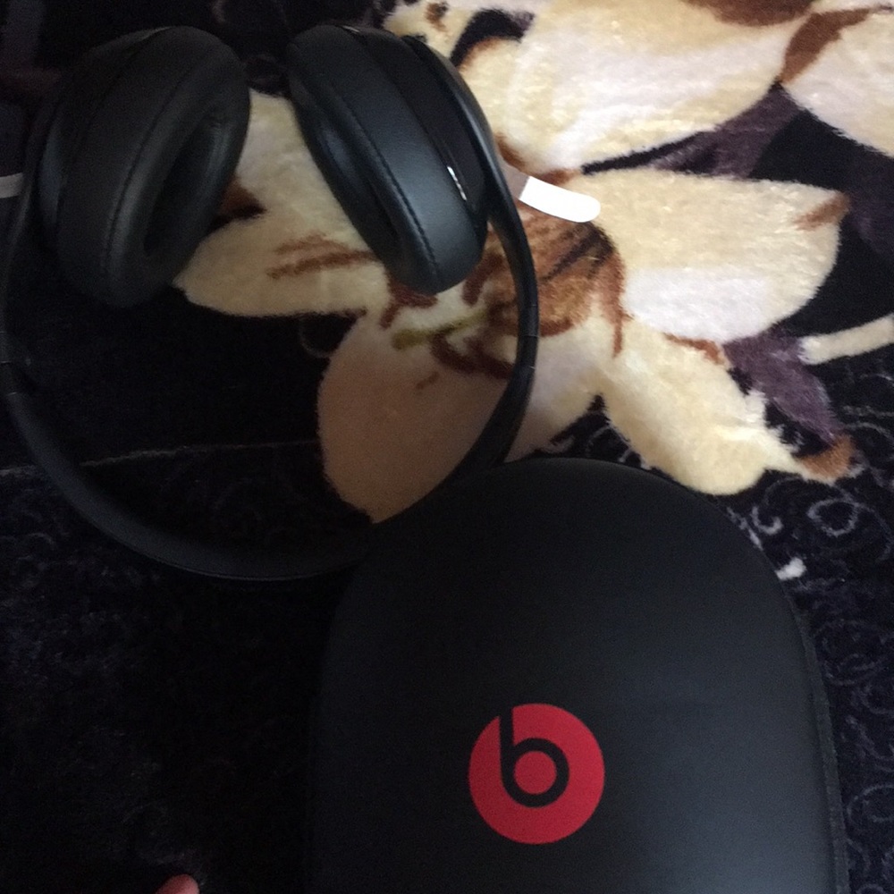 Beats - Picture 5 of 5